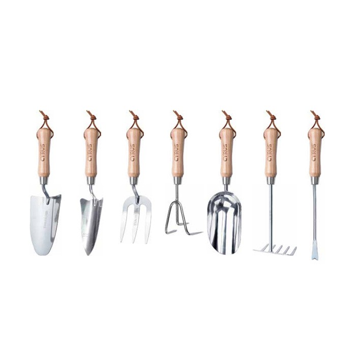 Offer Gardd Wedi'u Gwneud â Llaw